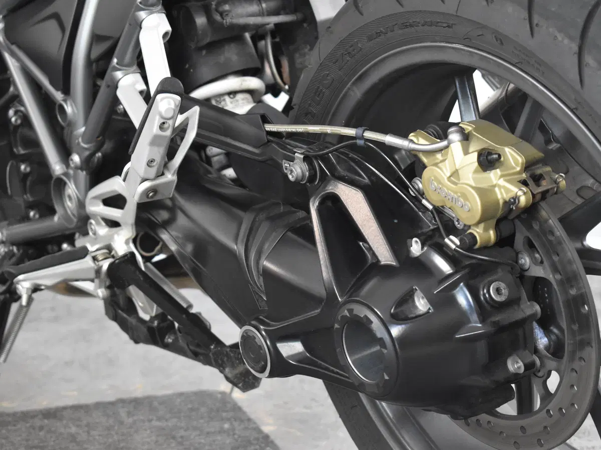Bmw R 1200 R (2015 - 16) (15)