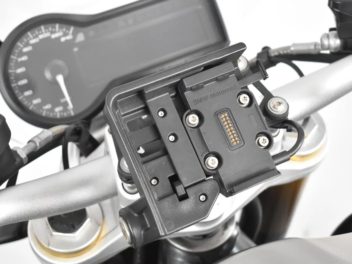 Bmw R 1200 R (2015 - 16) (18)