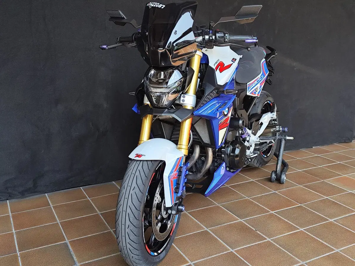 Bmw F 900 R (2021 - 24) (6)