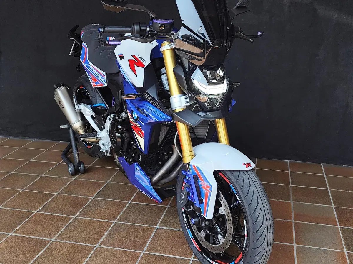 Bmw F 900 R (2021 - 24) (7)
