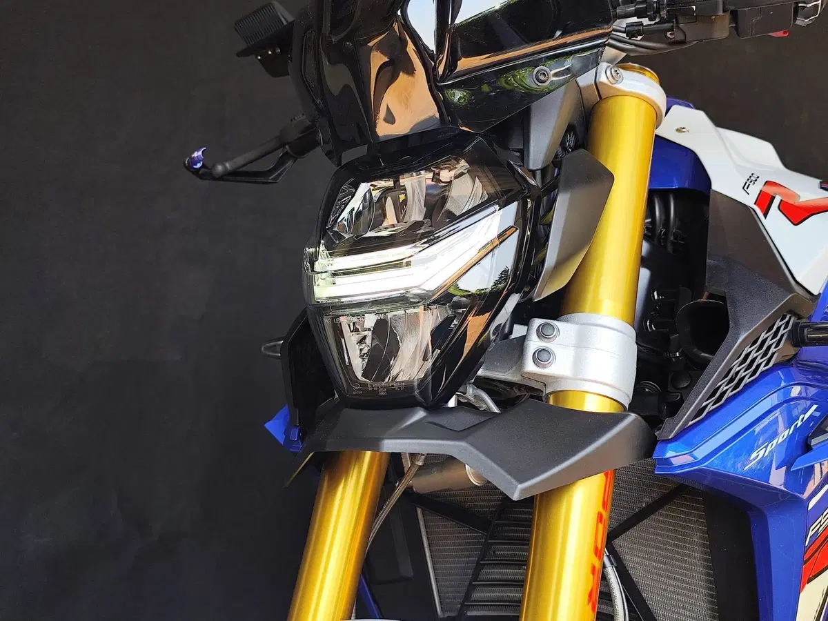 Bmw F 900 R (2021 - 24) (12)