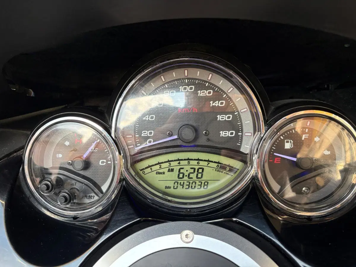 Yamaha T-Max 500 (2008 - 12) (15)