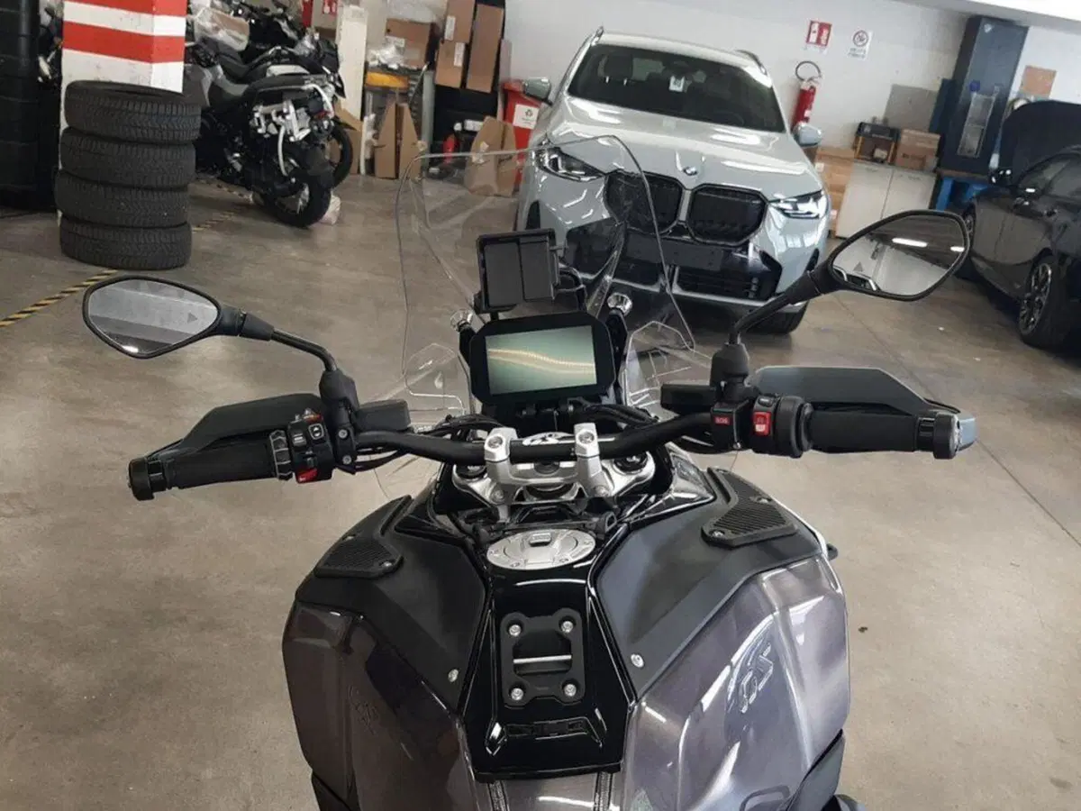 Bmw R 1300 GS Adventure Triple Black (2025 - 26) (7)