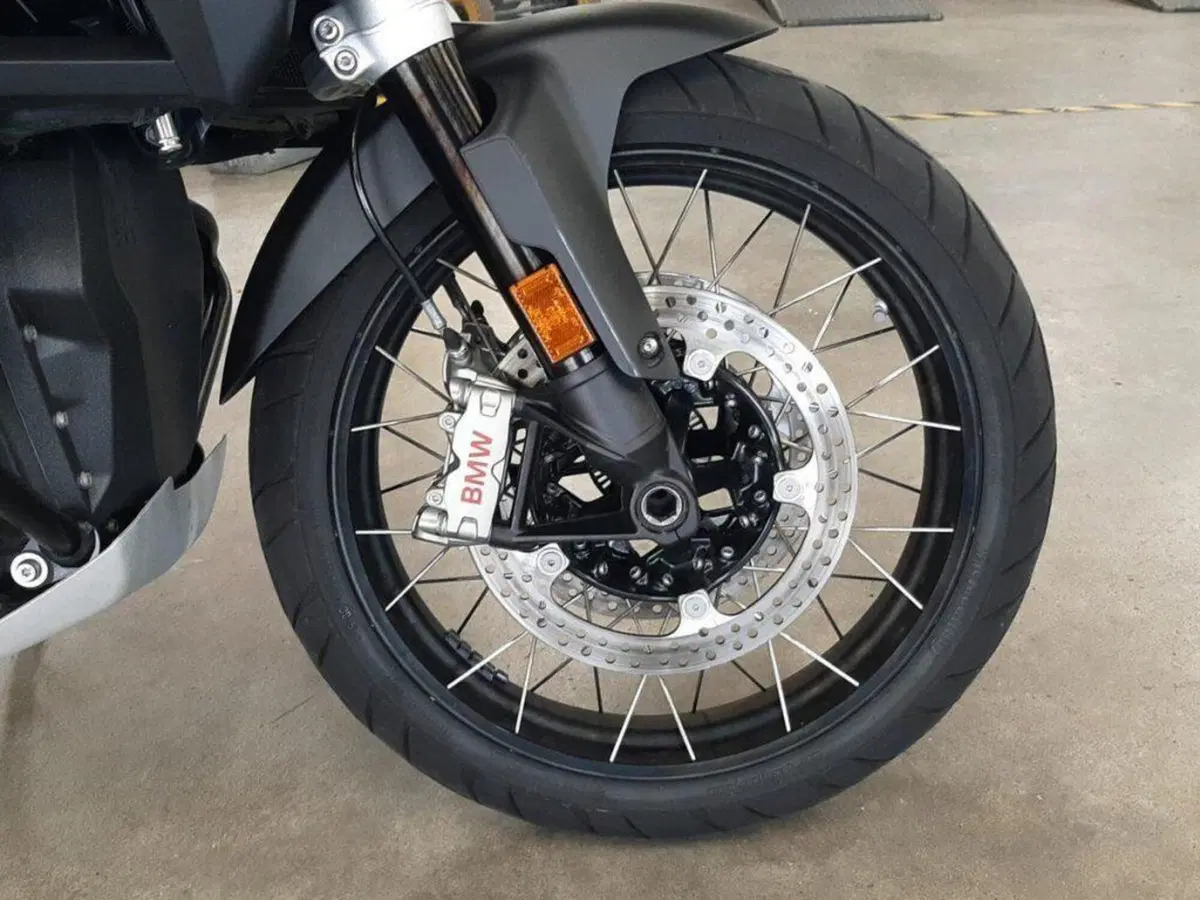 Bmw R 1300 GS Adventure Triple Black (2025 - 26) (8)