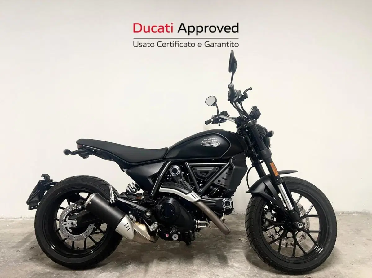 Ducati Scrambler 800 Icon Dark (2025 - 26)