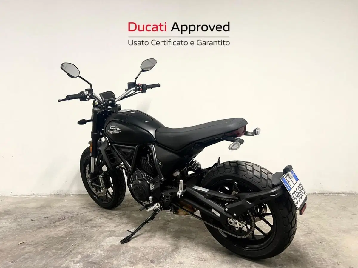 Ducati Scrambler 800 Icon Dark (2025 - 26) (3)
