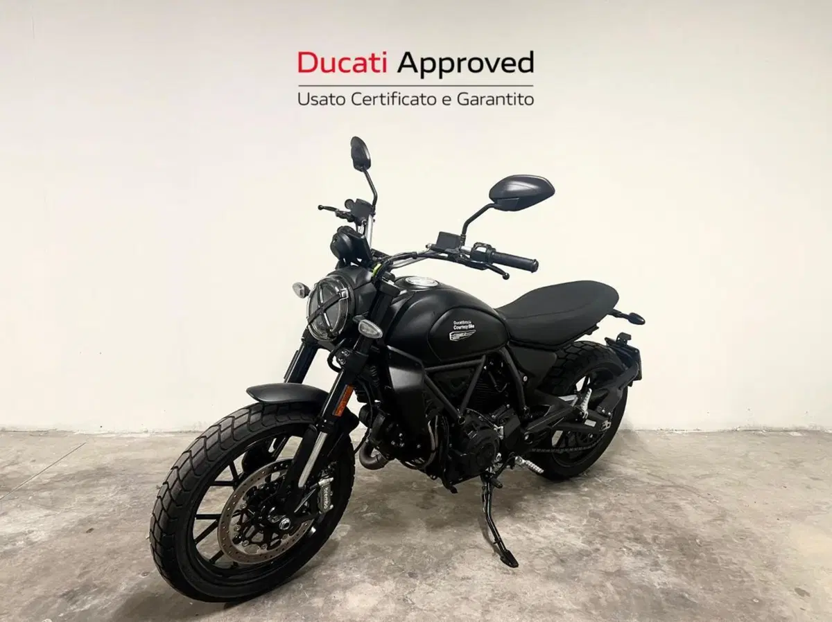 Ducati Scrambler 800 Icon Dark (2025 - 26) (5)