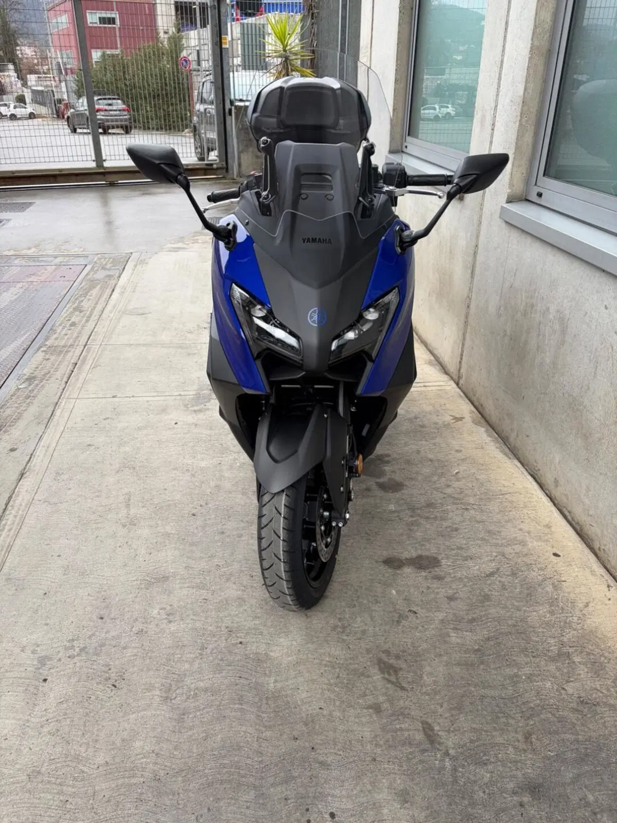 Yamaha T-Max 560 (2025 - 26) (2)