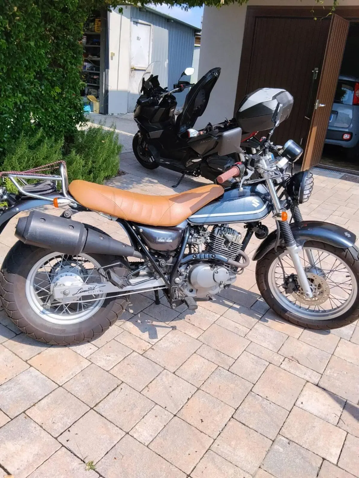 Suzuki Van Van RV 125 (2006 - 17) (2)