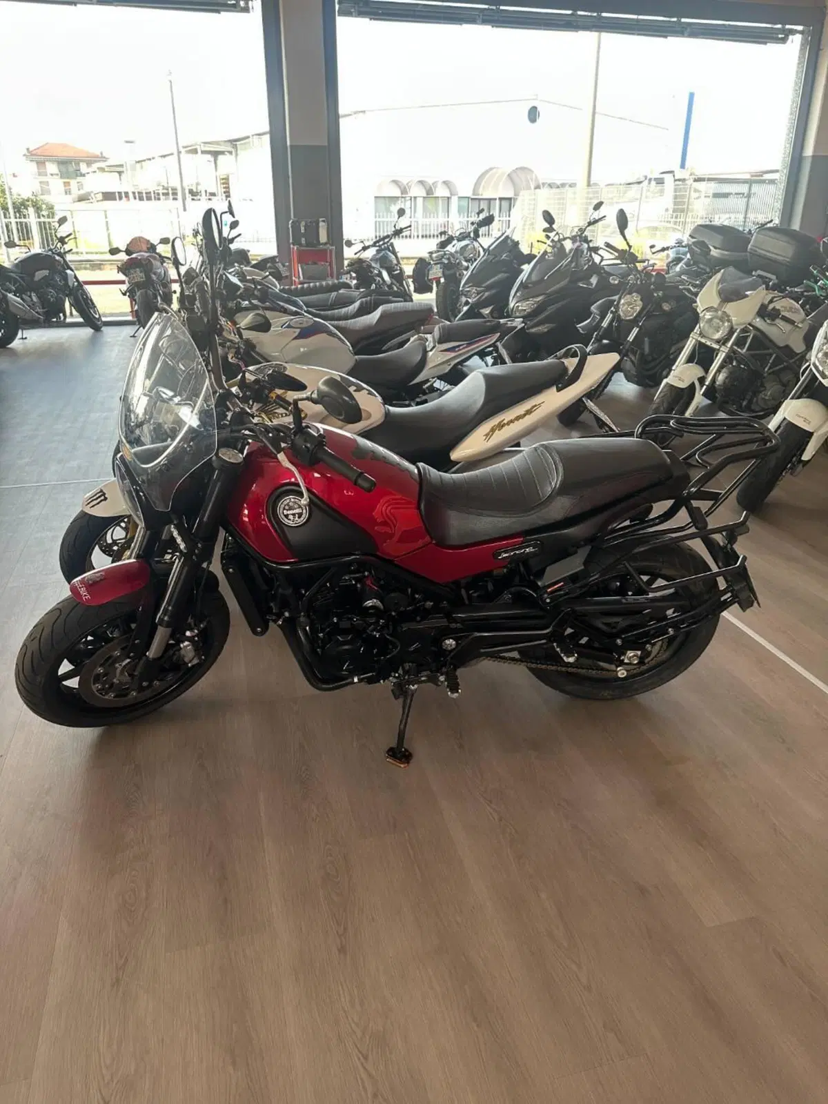 Benelli Leoncino 500 ABS (2017 - 20) (2)