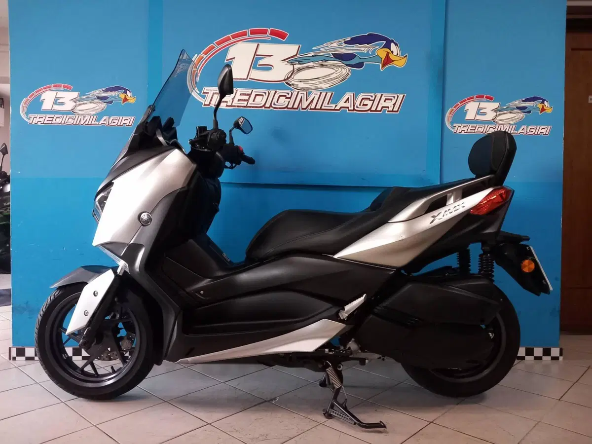 Yamaha X-Max 300 ABS (2017 - 20) (4)