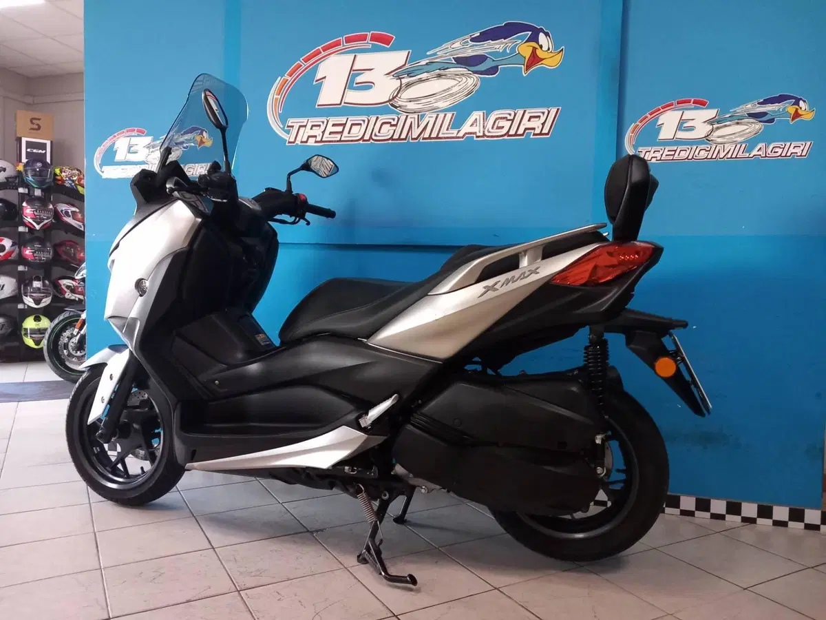 Yamaha X-Max 300 ABS (2017 - 20) (6)