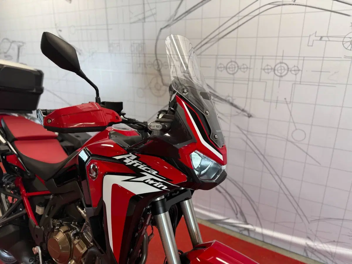 Honda Africa Twin CRF 1100L Travel Edition (2022 - 23) (10)