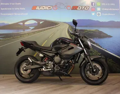 Yamaha XJ6 (2008 - 15) usata