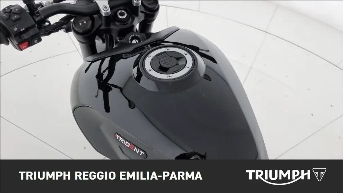 Triumph Trident 800 (2026) (12)