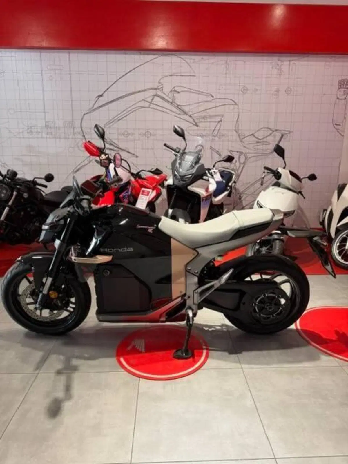 Honda WN7 (2026) (7)
