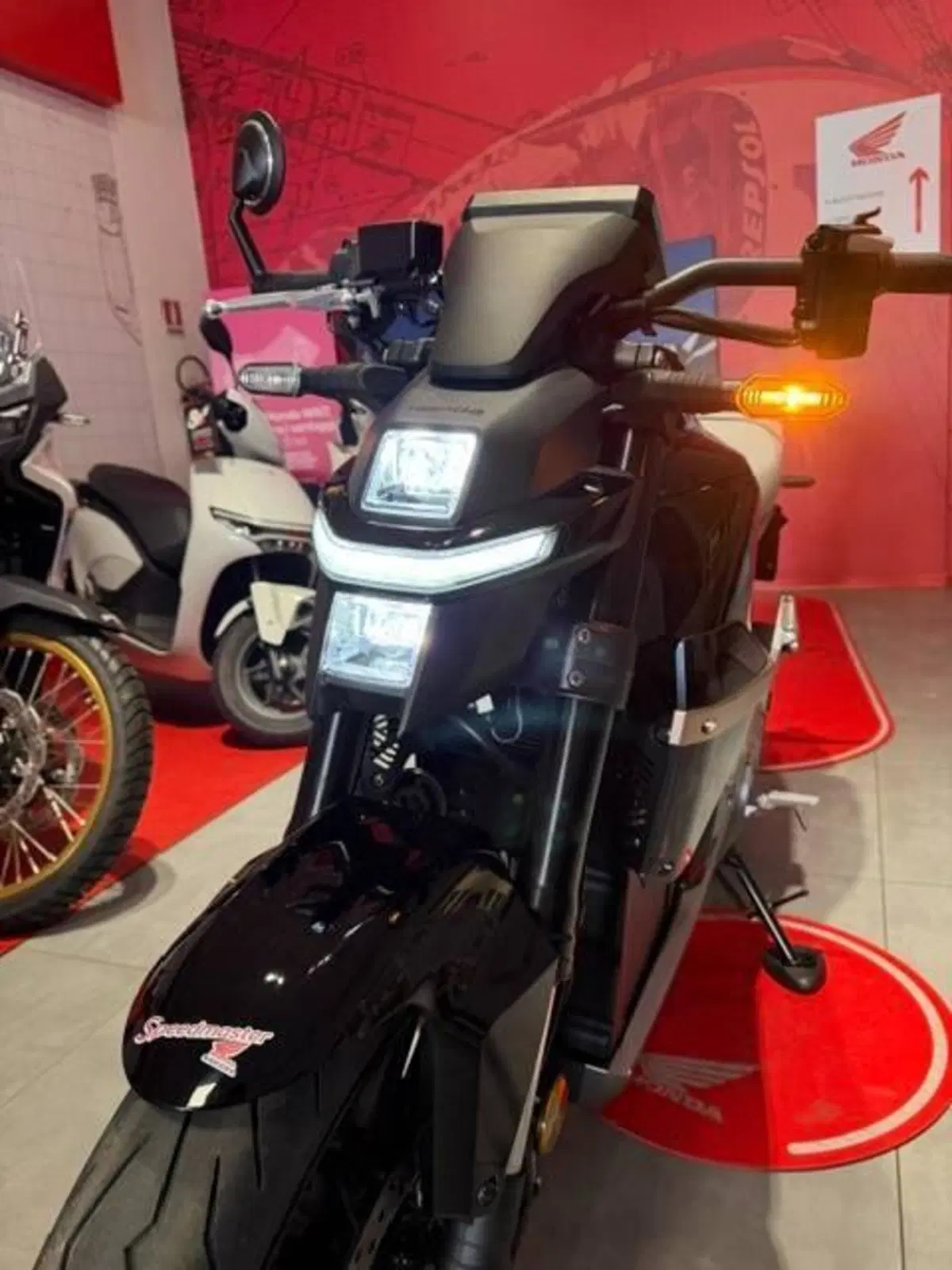 Honda WN7 (2026) (6)