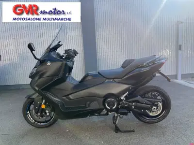 Yamaha T-Max 560 (2022 - 24) usata