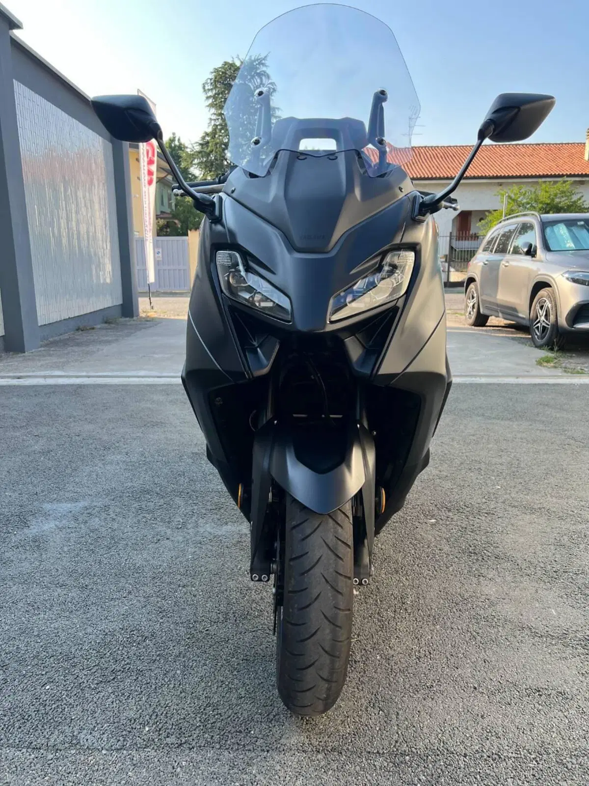 Yamaha T-Max 560 (2022 - 24) (3)