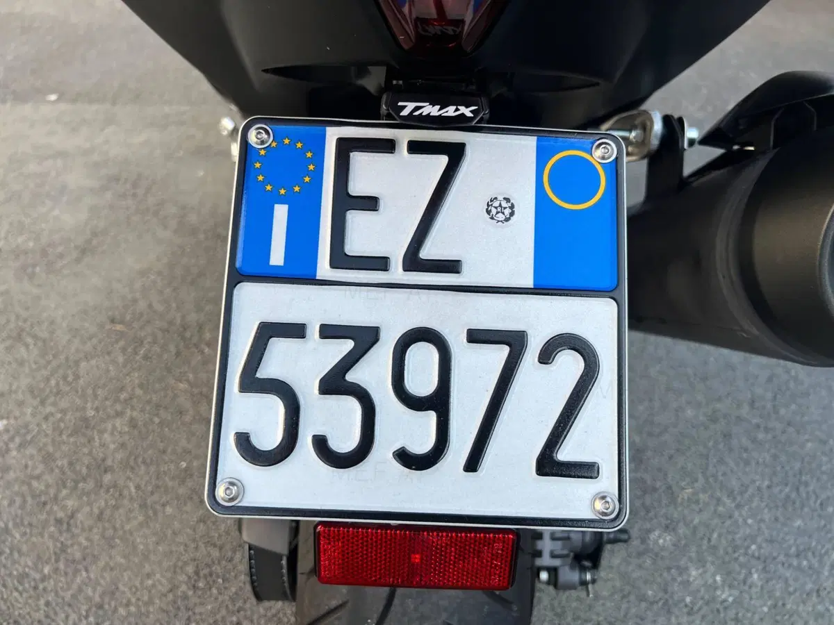 Yamaha T-Max 560 (2022 - 24) (8)