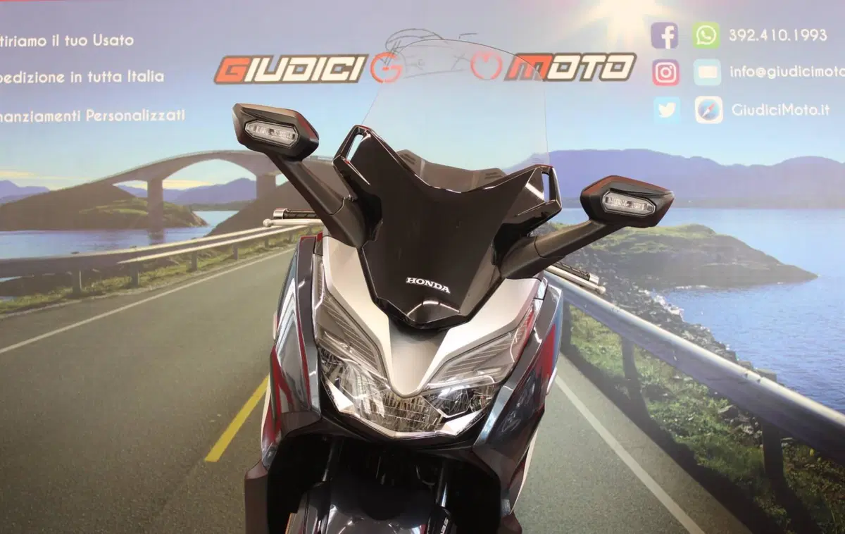 Honda Forza 300 (2019 - 20) (2)