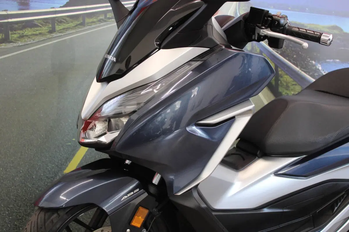 Honda Forza 300 (2019 - 20) (8)