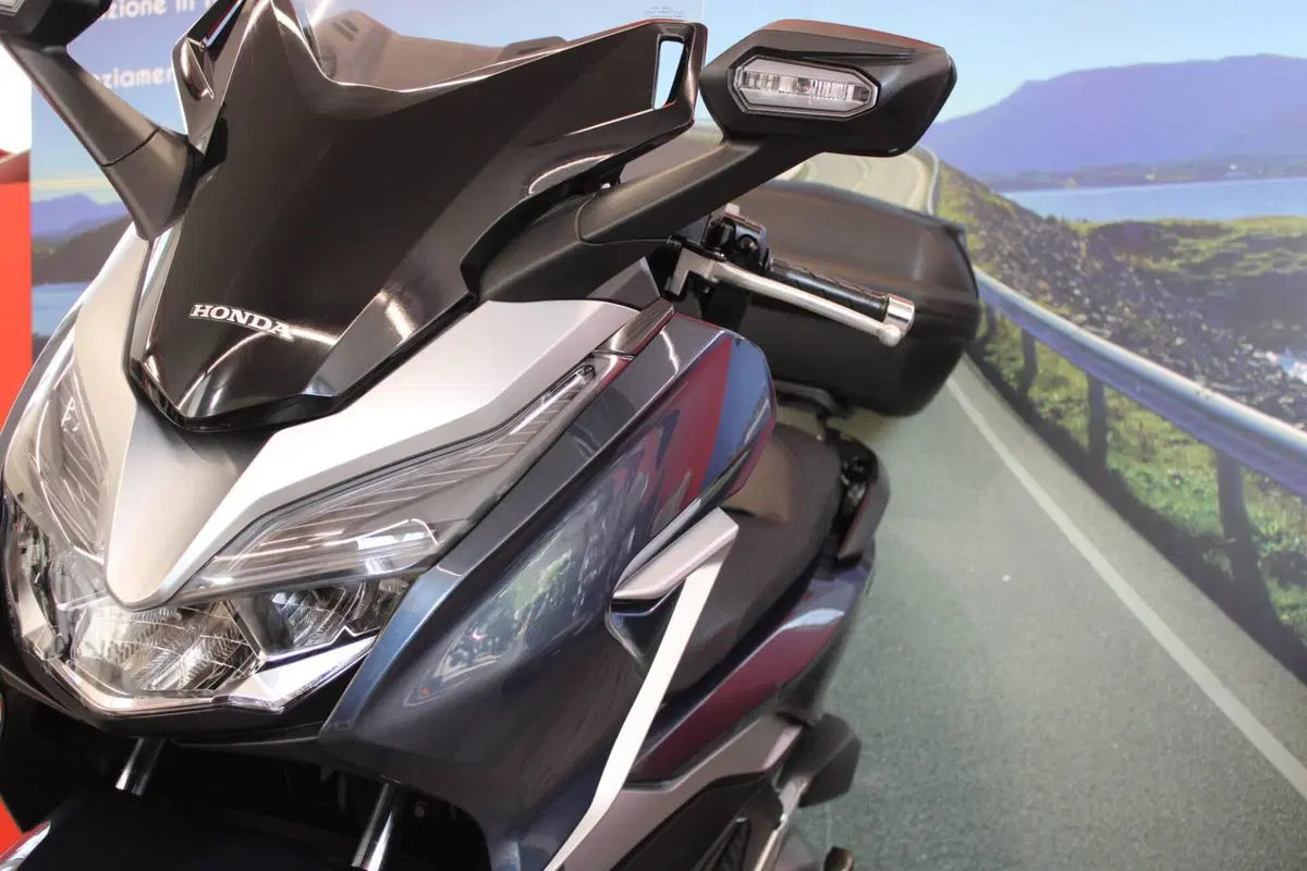 Honda Forza 300 (2019 - 20) (11)