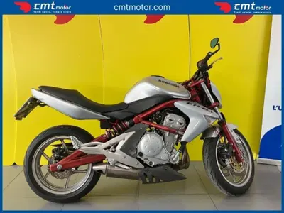 Kawasaki ER-6N (2006 - 09) usata
