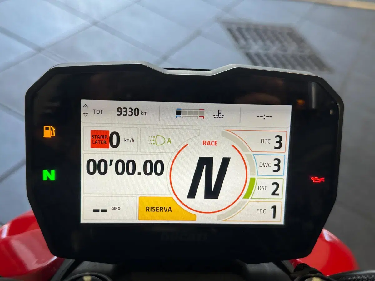 Ducati Streetfighter V4 (2023 - 24) (3)