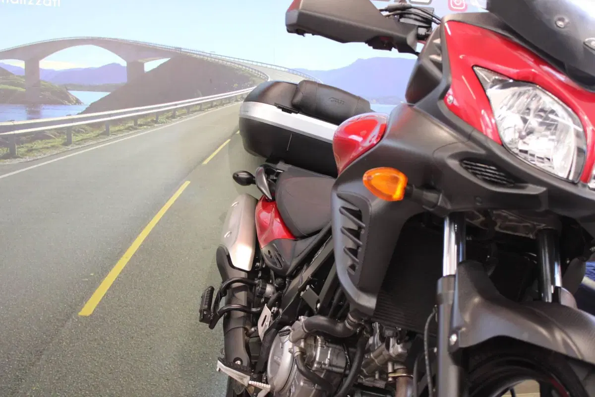 Suzuki V-Strom 650 ABS (2011 - 17) (10)