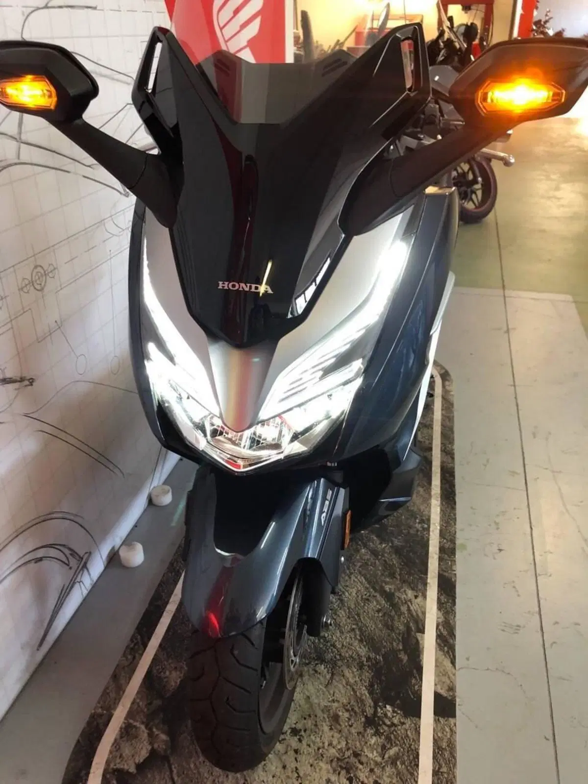 Honda Forza 300 (2019 - 20) (2)
