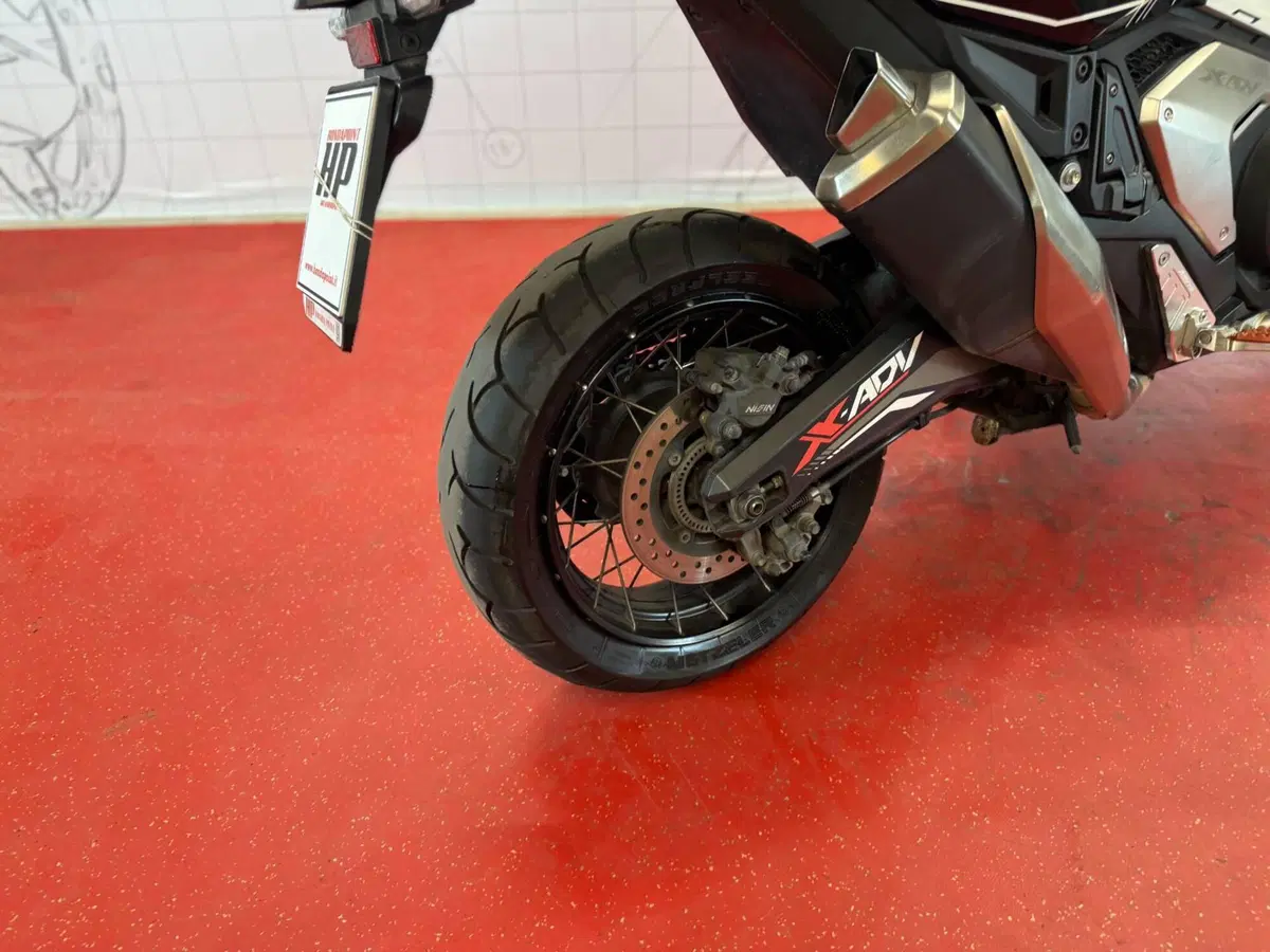 Honda X-ADV 750 DCT Adventure (2021 - 24) (10)