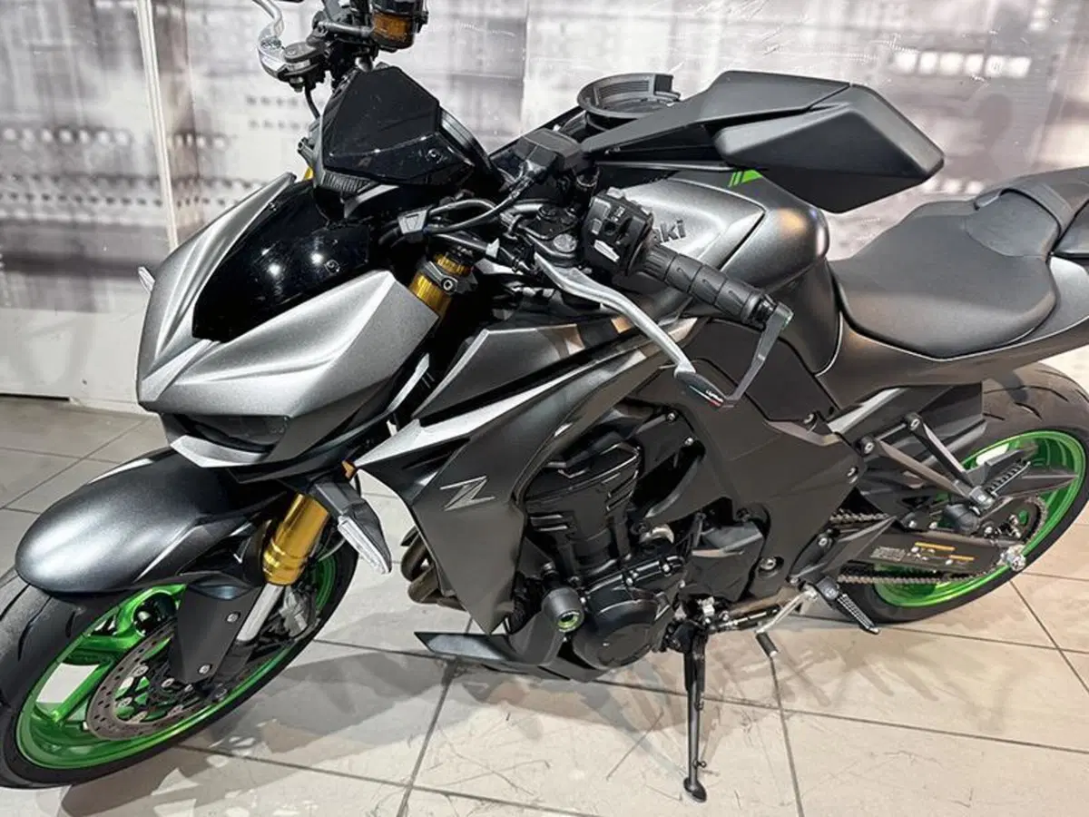 Kawasaki Z 1100 SE (2026) (3)