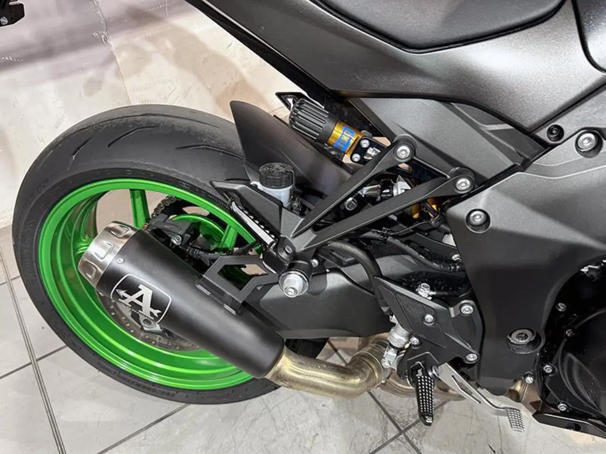 Kawasaki Z 1100 SE (2026) (5)
