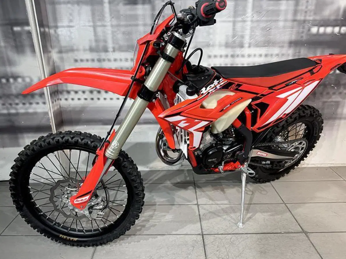 Betamotor RR 125 2T Enduro (2023) (3)