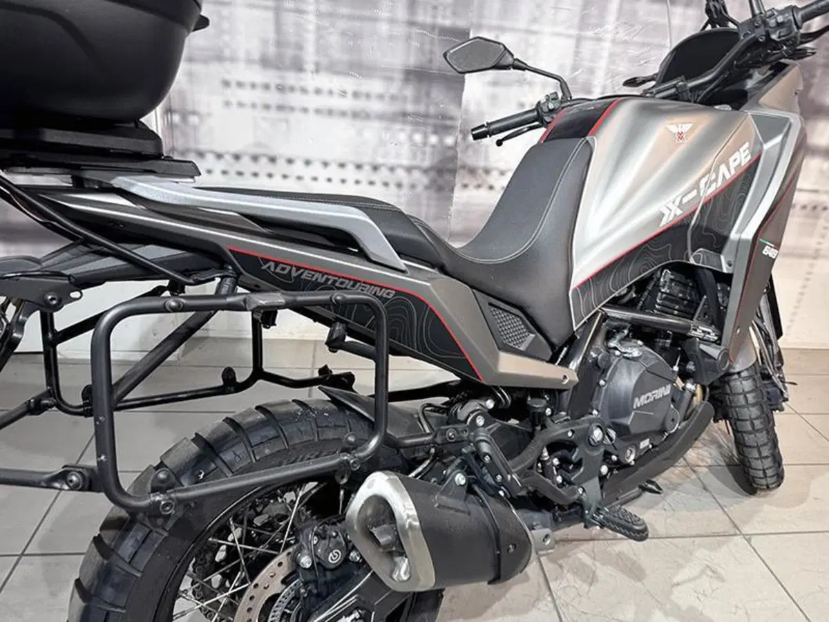 Moto Morini X-Cape 650 (2021 - 26) (6)