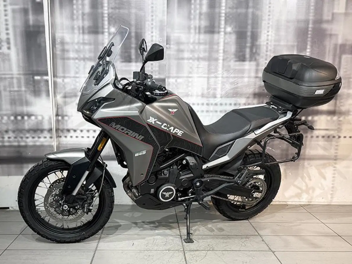 Moto Morini X-Cape 650 (2021 - 26) (7)