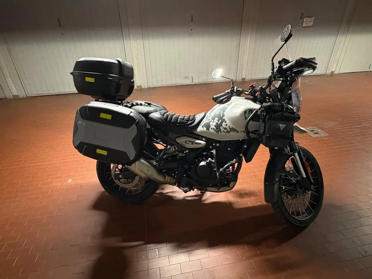 Royal Enfield Himalayan 450 Tubeless (2024 - 26) (5)