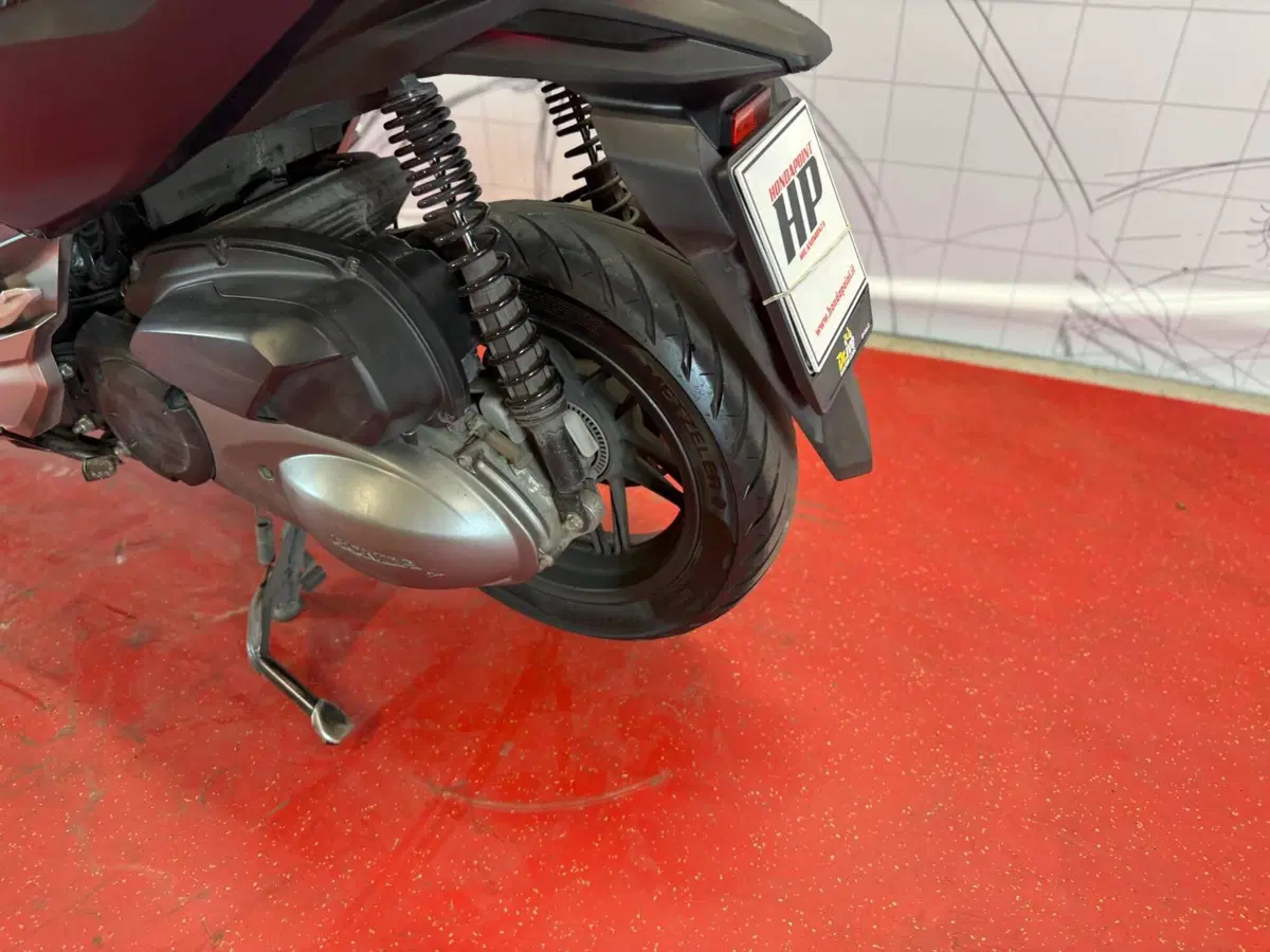 Honda Forza 300 (2019 - 20) (15)