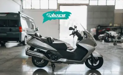 Honda Silver Wing 400 (2006 - 09) usata