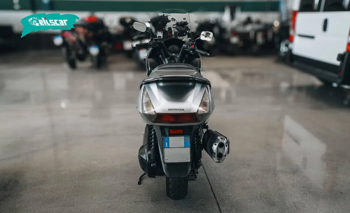 Honda Silver Wing 400 (2006 - 09) (5)