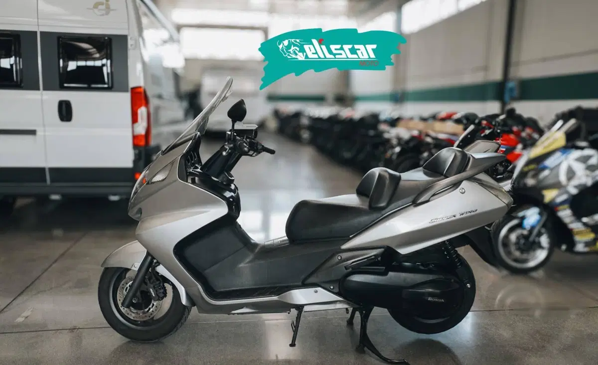 Honda Silver Wing 400 (2006 - 09) (2)
