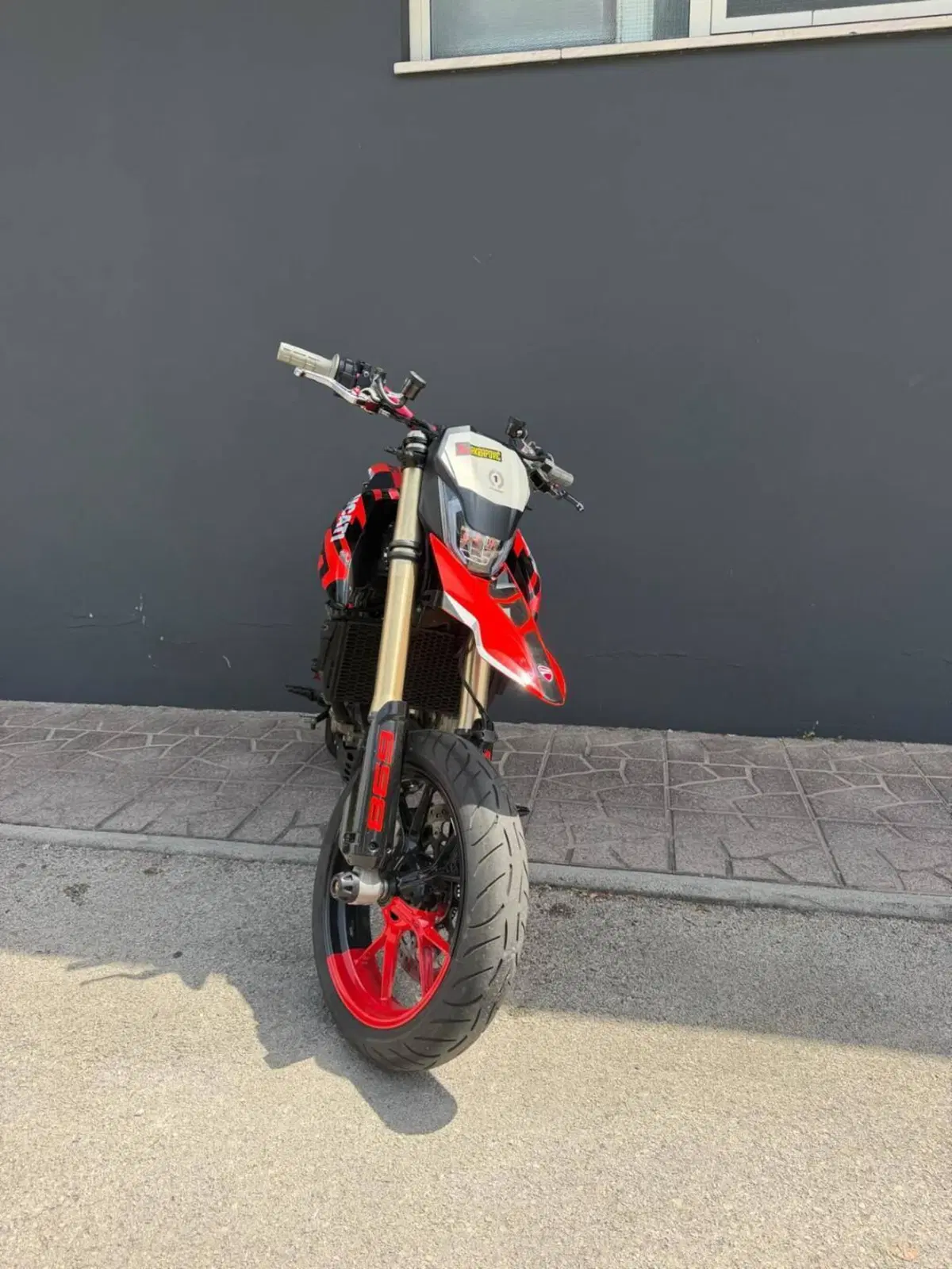 Ducati Hypermotard 698 Mono RVE (2024 - 26) (2)