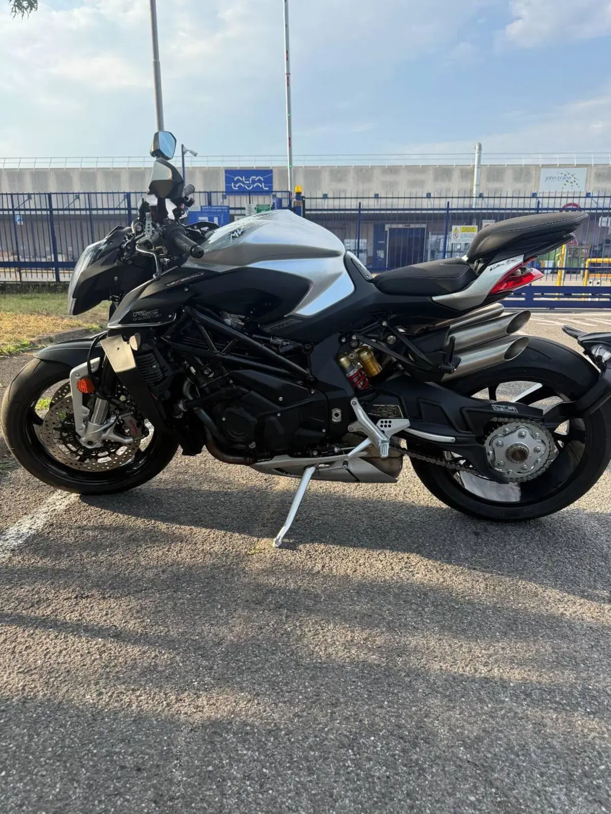 MV Agusta Brutale 1000 RS (2022 - 26)