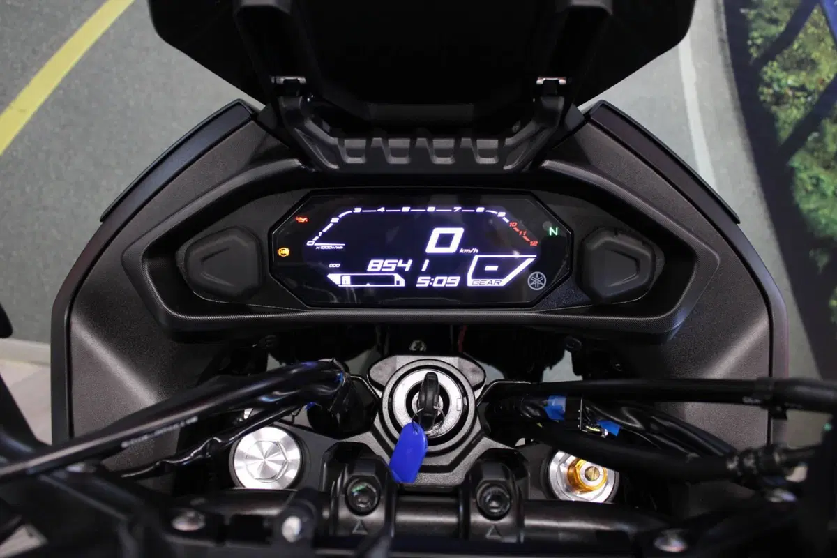 Yamaha Tracer 7 (2021 - 24) (6)