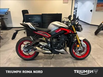 Triumph Street Triple 765 RX (2026) usata