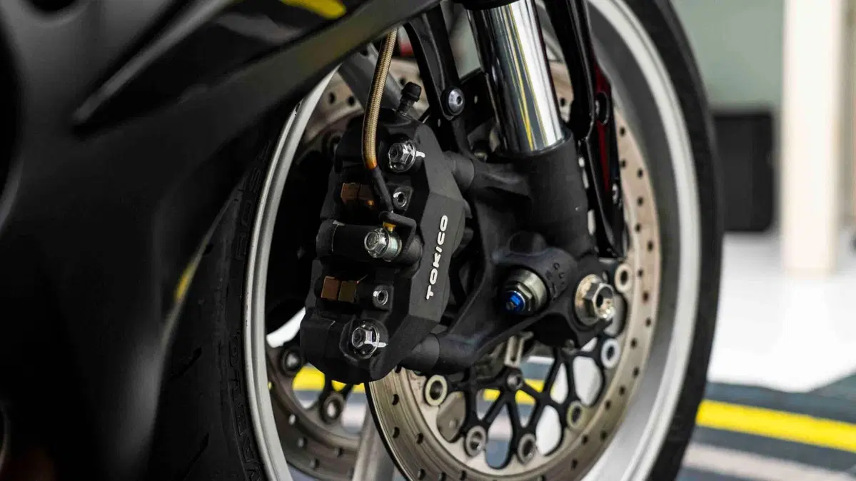 Suzuki GSX R 750 (2008 - 10) (3)