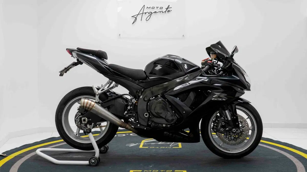 Suzuki GSX R 750 (2008 - 10) (9)