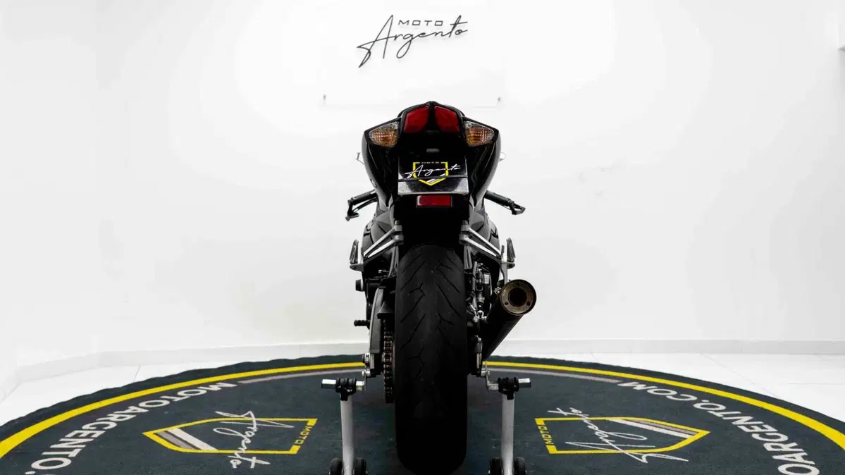 Suzuki GSX R 750 (2008 - 10) (11)