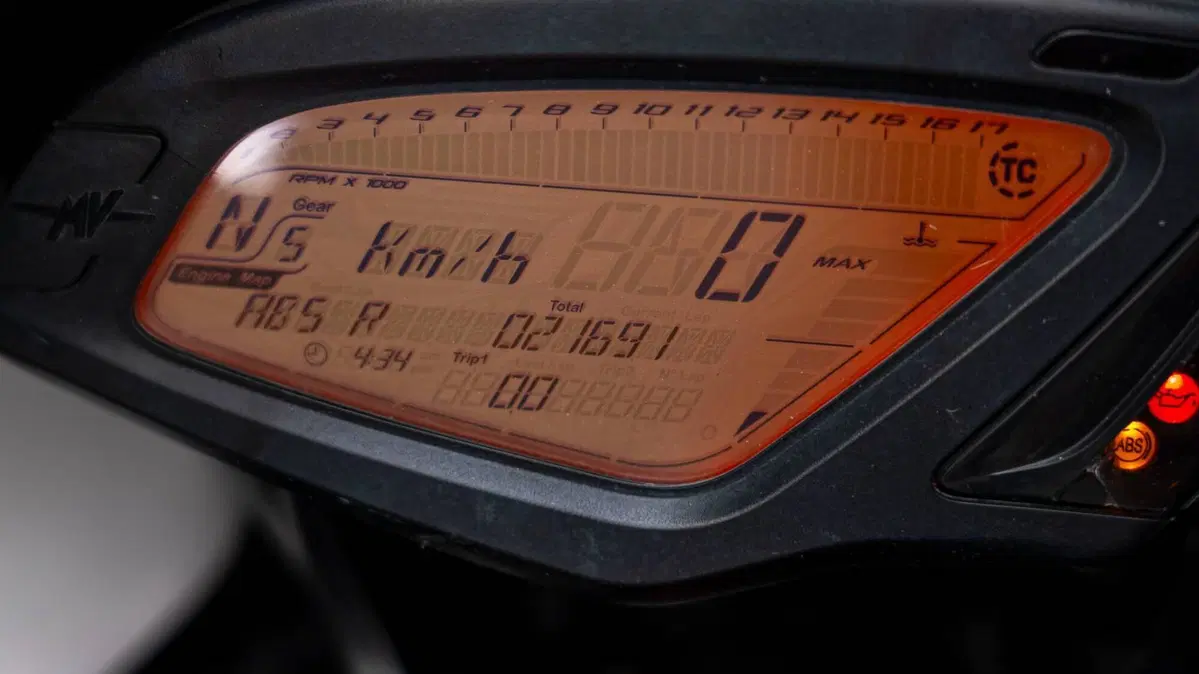 MV Agusta F3 800 EAS (2013 - 15) (18)